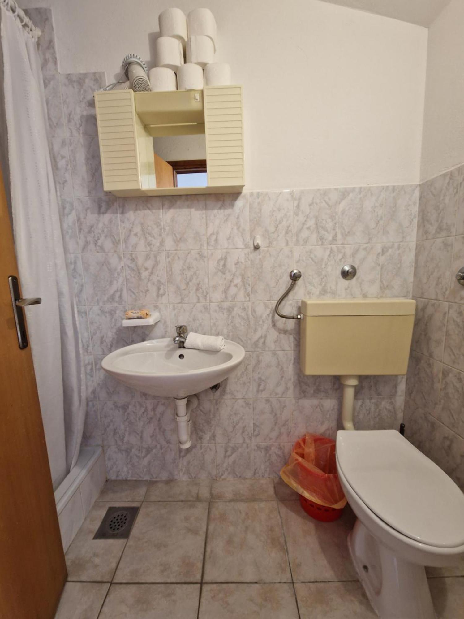 Apartmani "Ivan" Marina Exterior photo