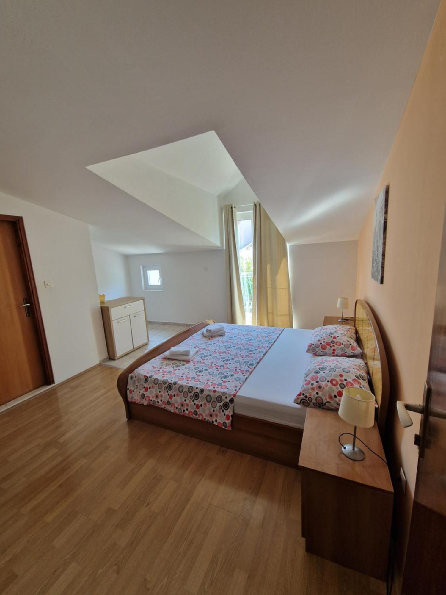 Apartmani "Ivan" Marina Exterior photo